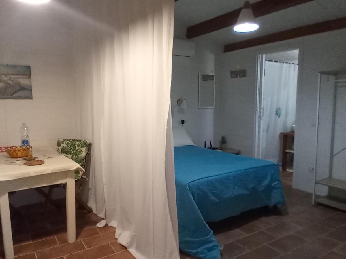 Domus Antiga Appartamenti San Giovanni Suèrgiu Zewnętrze zdjęcie